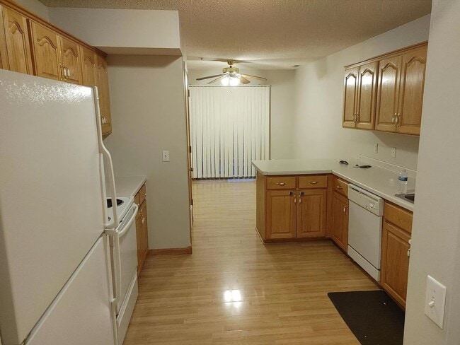 Building Photo - Location - Location - Location! Two Bedroo...