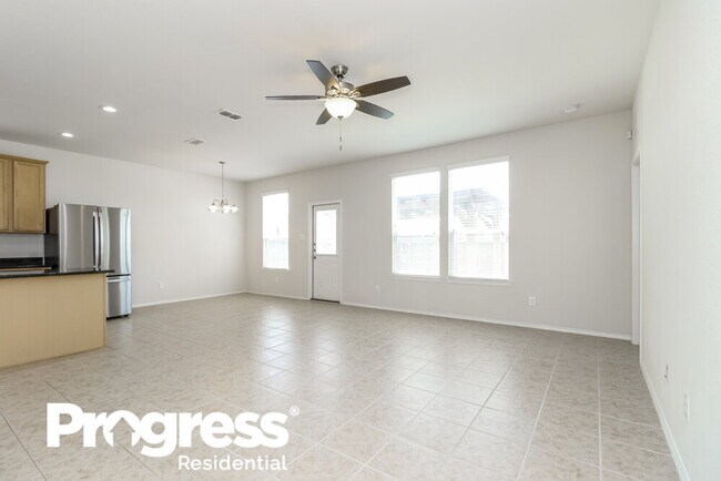 Building Photo - 2316 Barzona Dr