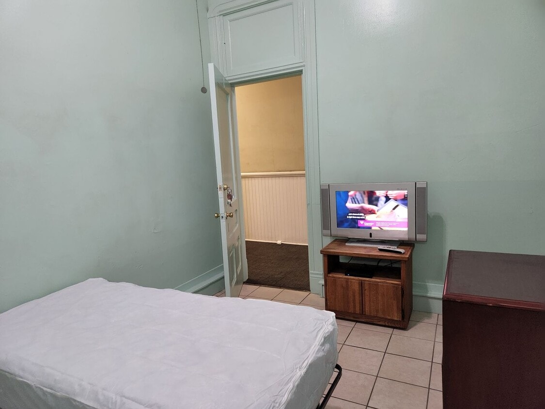 Foto del edificio - 444 G St