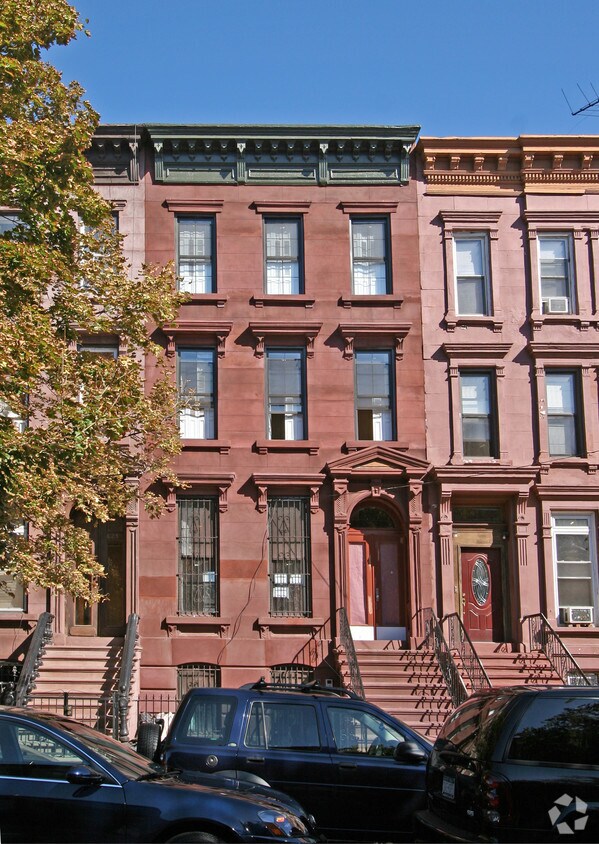 Primary Photo - 627 St. Marks Ave