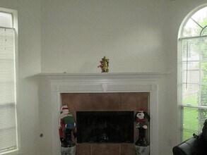 Building Photo - 4014 Reinald Rd