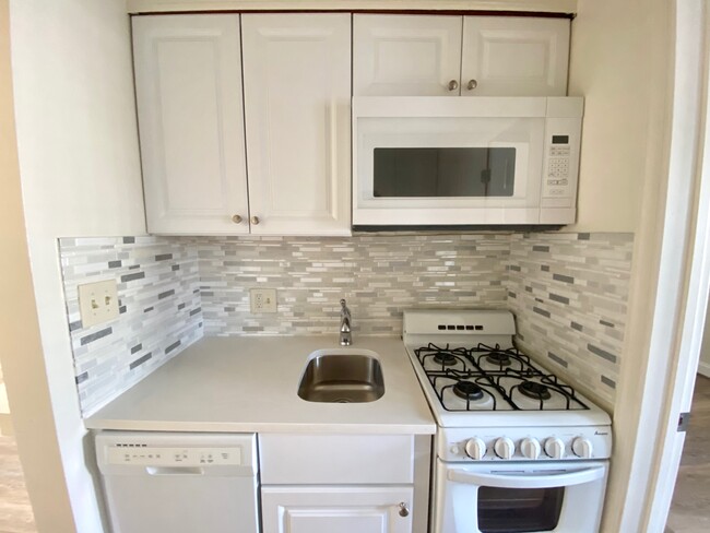Foto del edificio - 724 N Monroe St