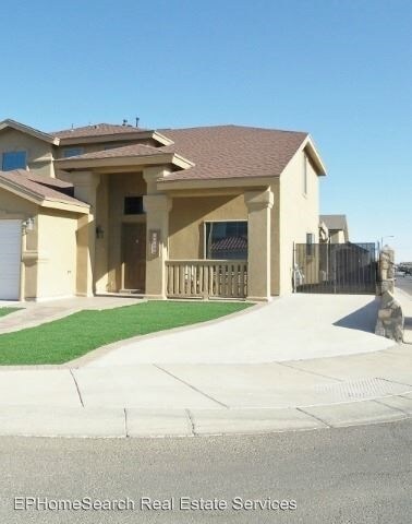 Building Photo - 12500 Gus Salcido Ln