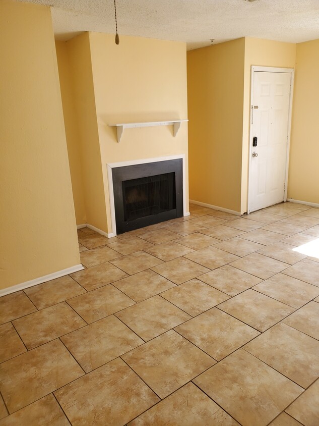 Primary Photo - 1721 Ryder Dr