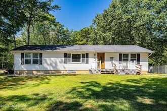 Building Photo - 356 Cedar Swamp Rd