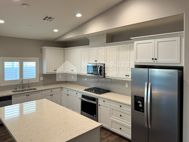 Foto del edificio - 34667 Windrow Rd