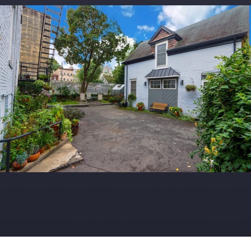 Foto principal - 109 72nd St