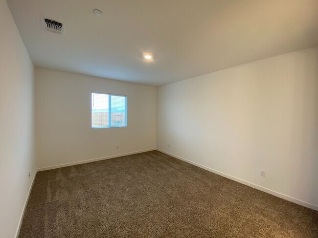Foto del edificio - Beautiful 3 Bedroom 2 Bath Home for Rent -...
