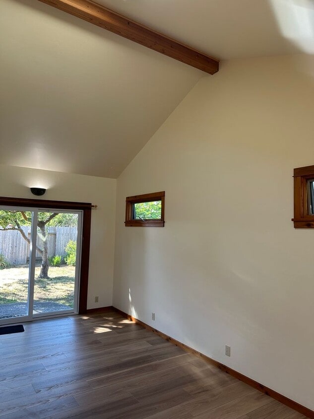 Primary Photo - Charming Studio Loft in Arcata – Close to ...