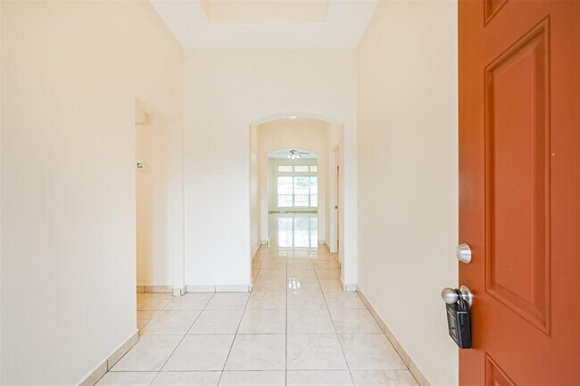 Building Photo - 7615 Paprika Ln