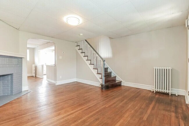 Building Photo - 116 Whitely Terrace