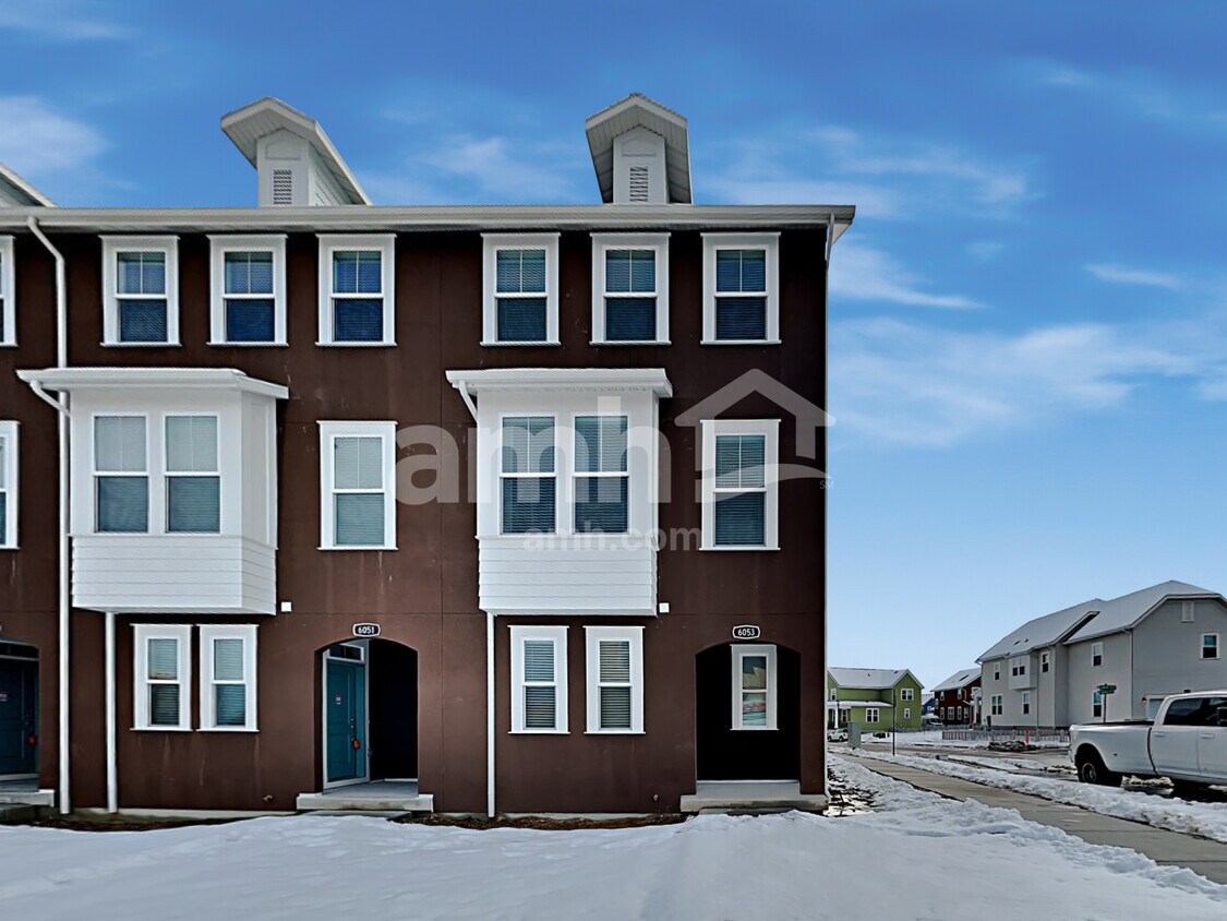 6053 W Copperhawk Drive Townhome Rentals in South Jordan UT