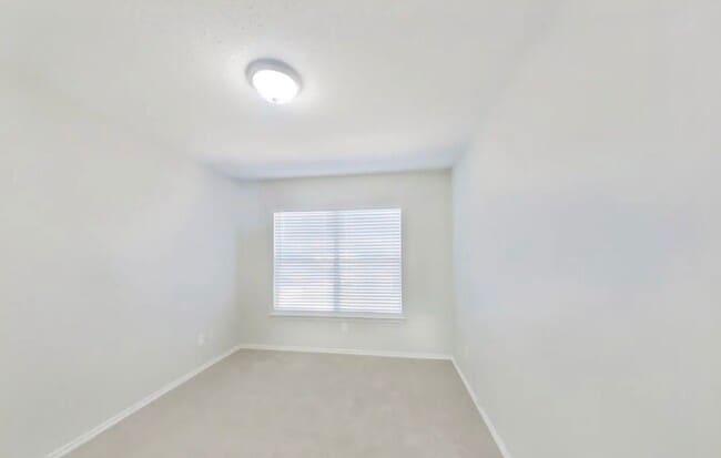 Foto del edificio - Contemporary 4-Bedroom Gem with Open-Plan Design