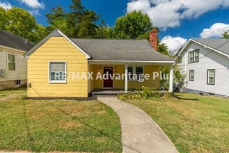 Building Photo - 303 S Virginia St