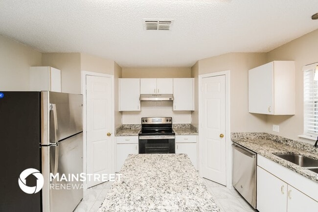 Building Photo - 7306 Fox Grove Rd