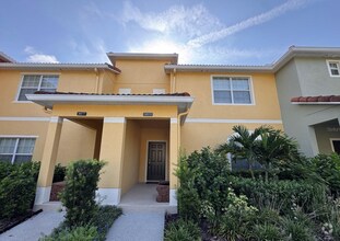 Building Photo - 3075 Beach Palm Ave