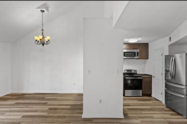 Foto del edificio - 940 Central Ave