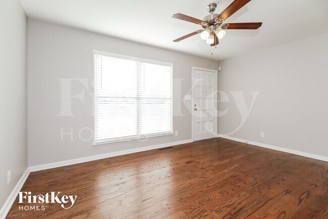 Foto del edificio - 3620 NE 54th Terrace