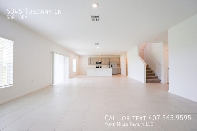 Building Photo - 5345 Tuscany Ln