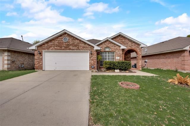 Photo - 912 Churchhill Dr House