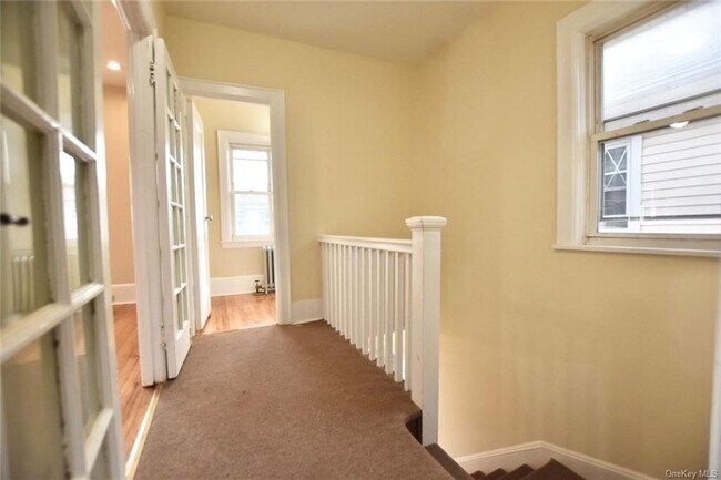 Foto del edificio - 96 Grandview Ave