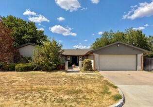 Building Photo - 6933 NW Eisenhower Dr