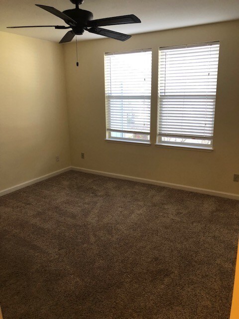 Foto del edificio - 2835 Bowen St