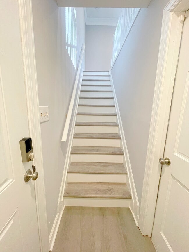 Building Photo - 3023 Chester Grove Rd