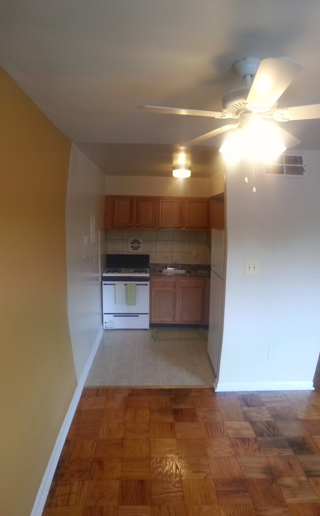 Lilly Garden Apartments - Lanham Md Apartmentscom
