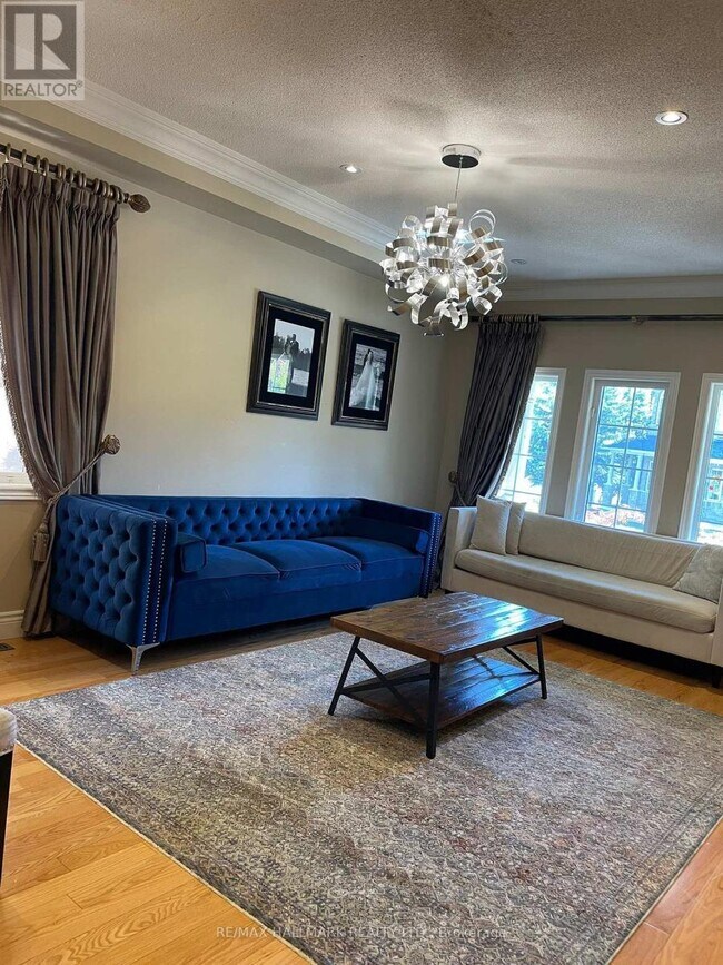 Building Photo - 6 Camden Dr