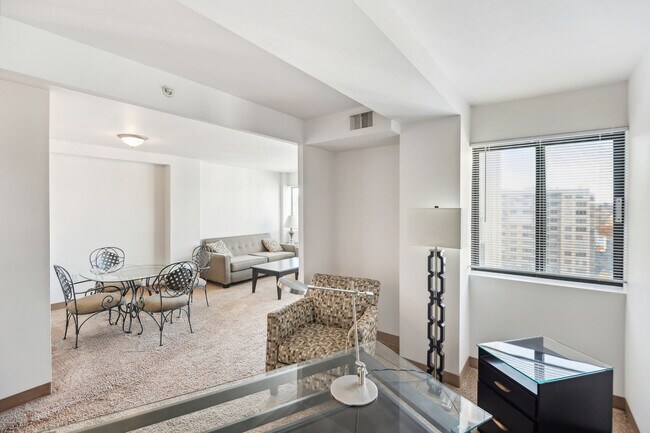 Foto del edificio - 301 Chestnut St