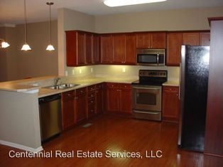 Foto del edificio - 15813 Robinson St