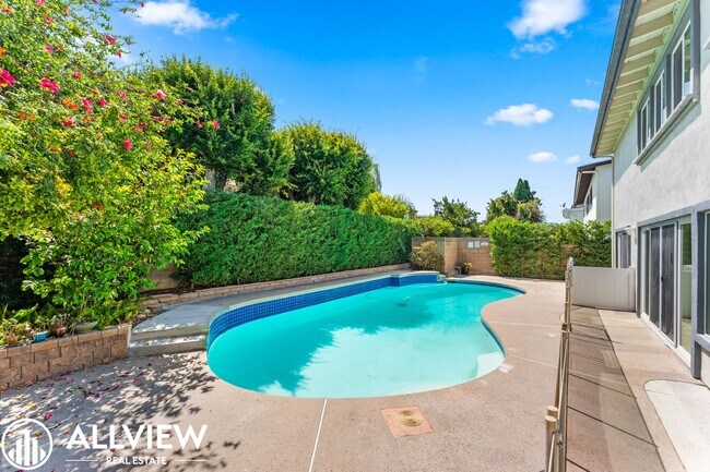 Photo - 15182 Chalon Circle House