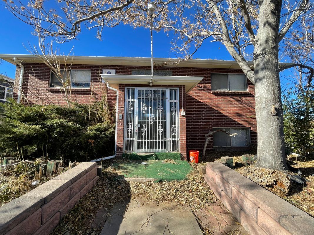 Foto principal - 1695 Joliet St