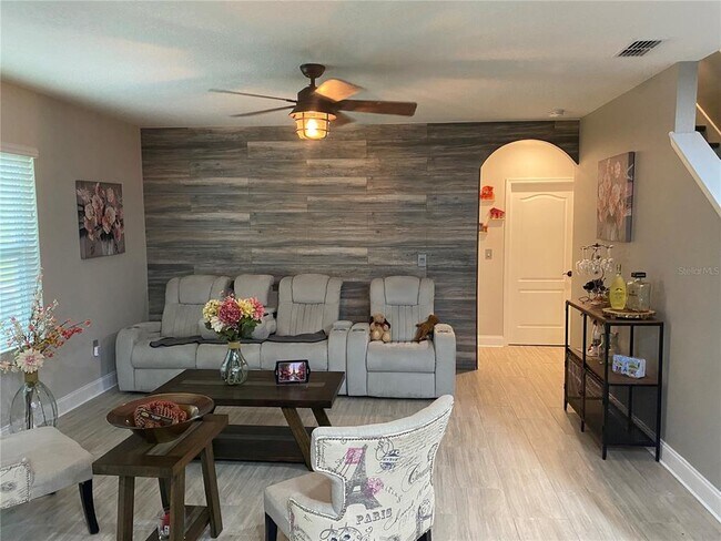 Building Photo - 1538 Diamond Loop Dr