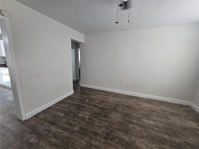 Foto del edificio - 1413 NW 3rd St