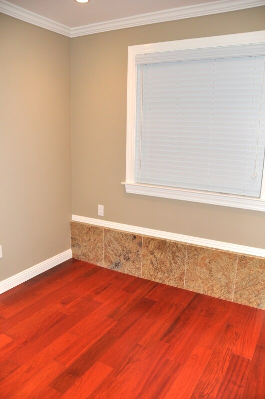 Foto del edificio - 2547 28th Ave