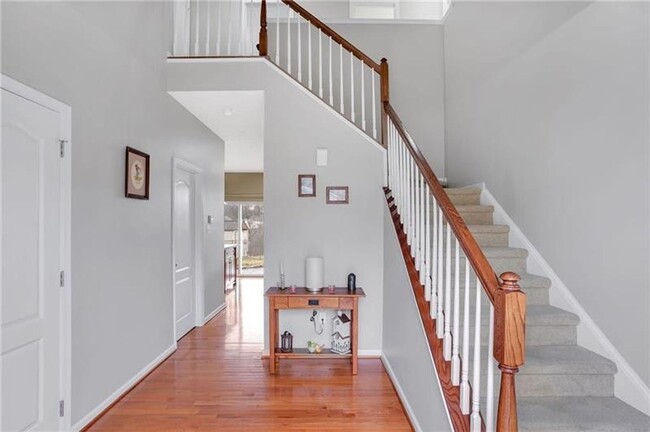 Building Photo - North Fayette - 4 Bedroom, 3 Bath Luxury H...