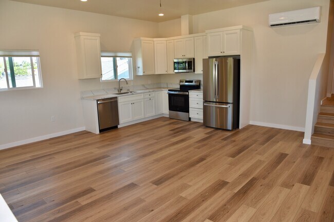 Foto del edificio - 6854 Birchwood St