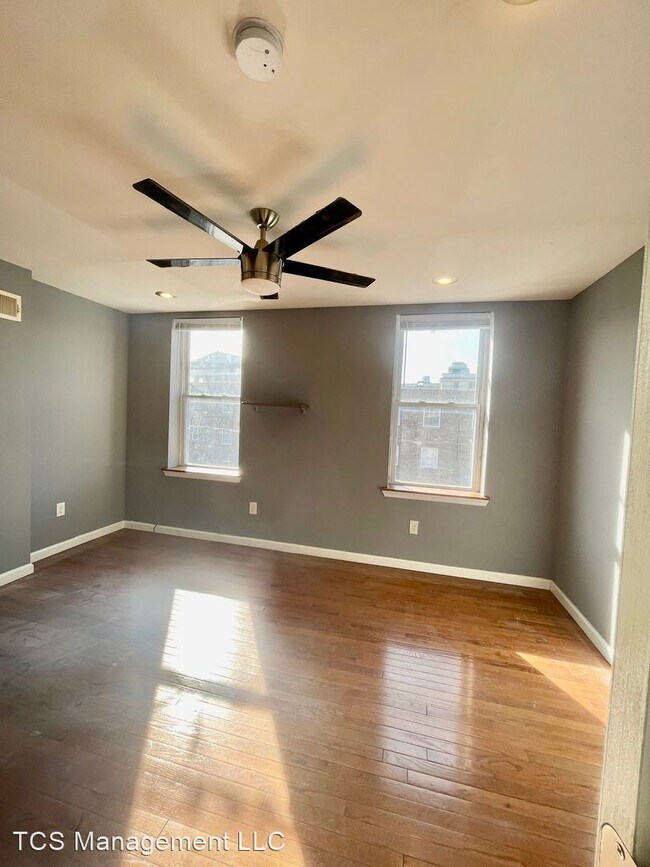 Foto del edificio - 3 br, 1 bath House - 2125 West Seybert Street
