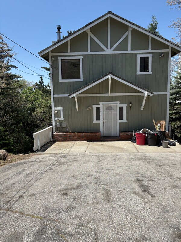 Foto del edificio - 24064 Grandview Dr