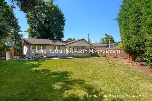 Photo - 6601 SW Canyon Dr House