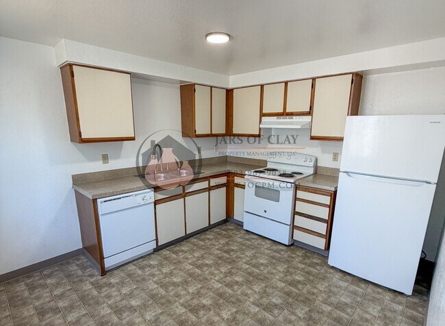 Foto del edificio - 3921 Partridge Ln NE