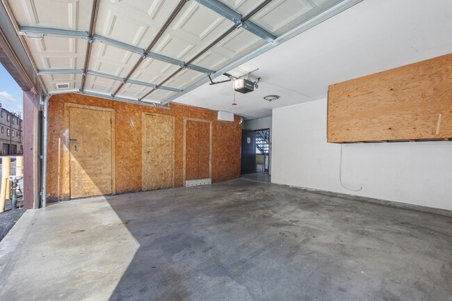 Photo - 515 W Gardena Blvd Townhome