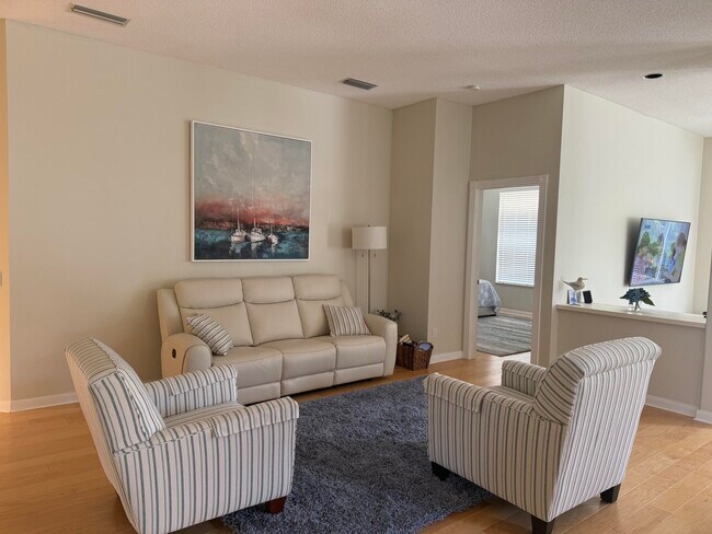 Foto del edificio - 4957 SE Heartleaf Terrace