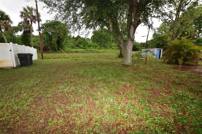 Building Photo - 1509 Bon Air Plaza