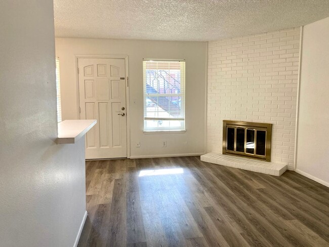 Interior Photo - Cambridge Dorchester Apartment Homes