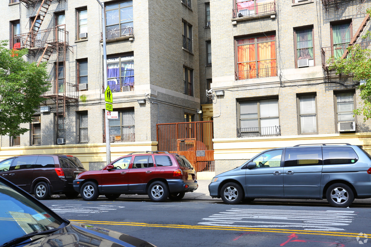 Building Photo - 404-414 Audubon Ave