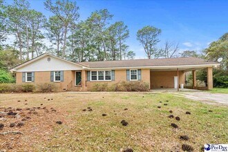 Building Photo - 2223 Camlin Ln