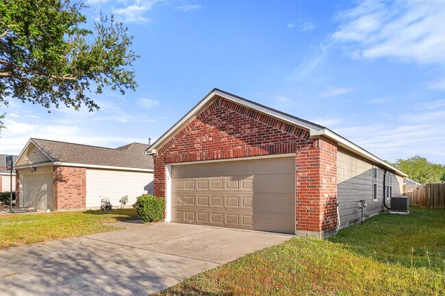 Foto del edificio - 18218 Wild Orchid Dr